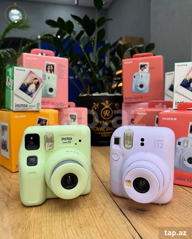 Fotoaparat "İnstax mini 12"
