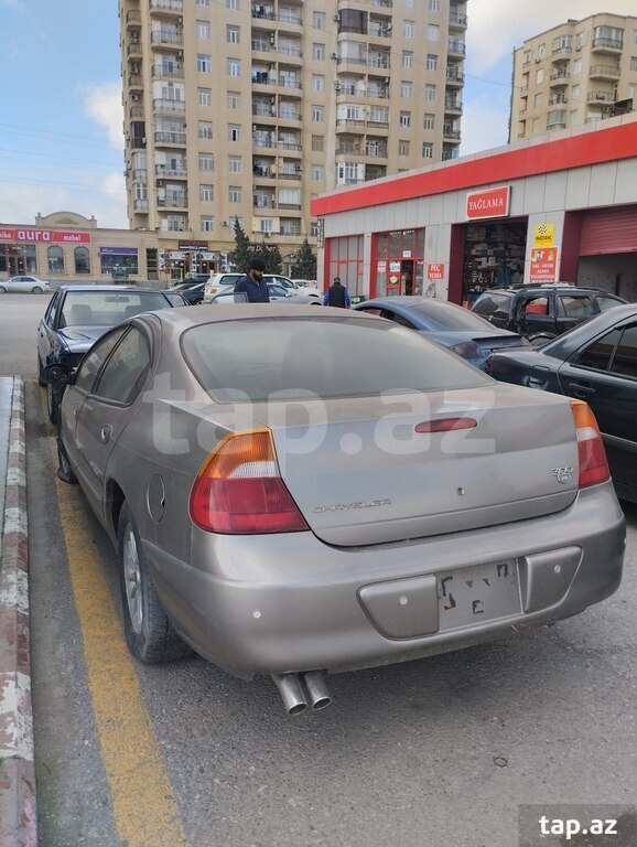 "Chrysler 300m və Concorde" ehtiyat hissələri 
