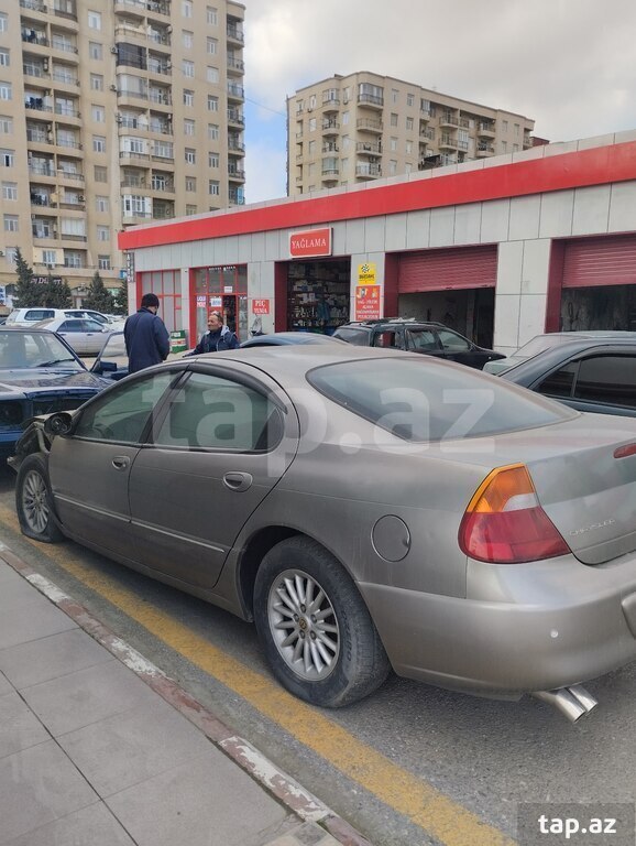 "Chrysler 300m və Concorde" ehtiyat hissələri  (4)