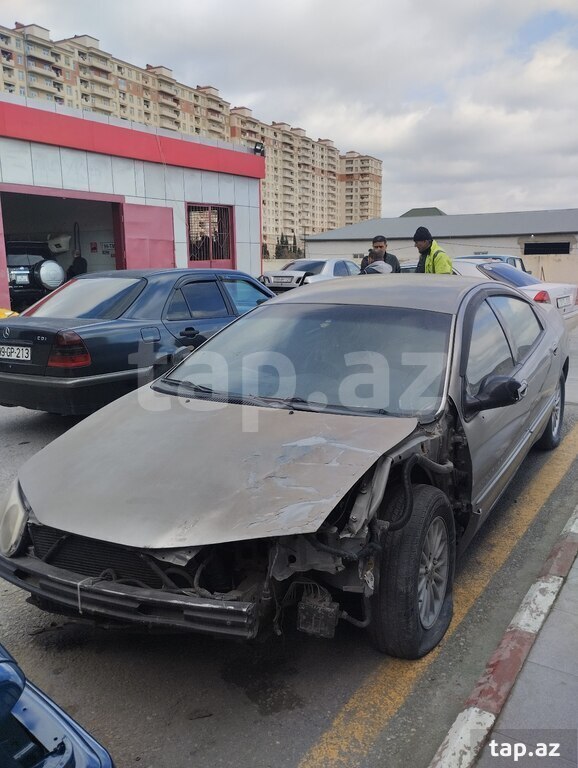 "Chrysler 300m və Concorde" ehtiyat hissələri  (5)