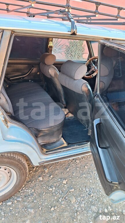 LADA (VAZ) 2104, 1985 il (6)