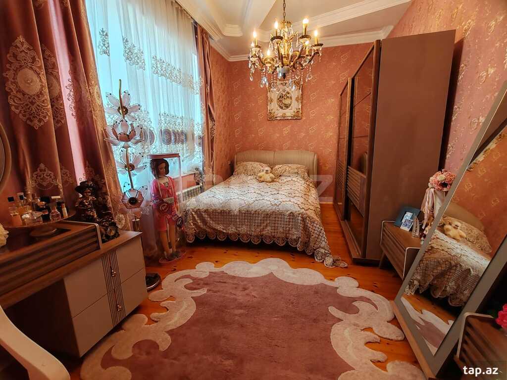 Həyət evi, Buzovna qəs.