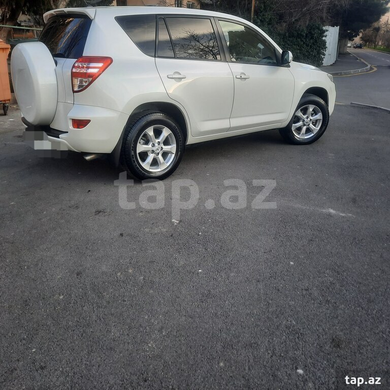 Toyota RAV 4, 2011 il (8)