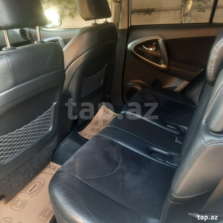 Toyota RAV 4, 2011 il (14)