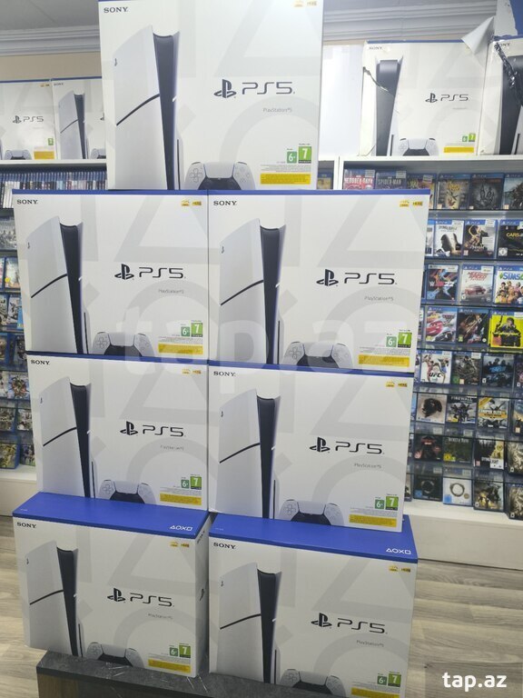 Sony PlayStation 5 Slim (7)