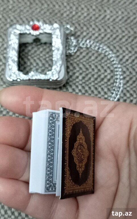 Kiçik ölçüdə miniatür quran kitabı (3)
