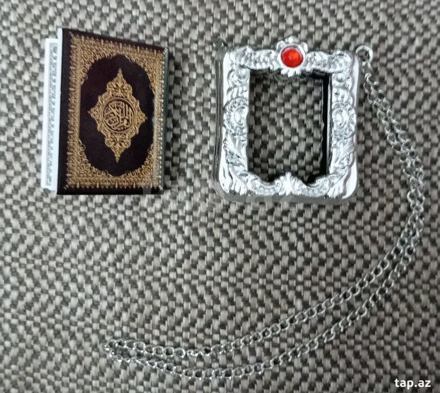 Kiçik ölçüdə miniatür quran kitabı (7)