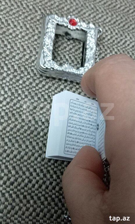 Kiçik ölçüdə miniatür quran kitabı (9)