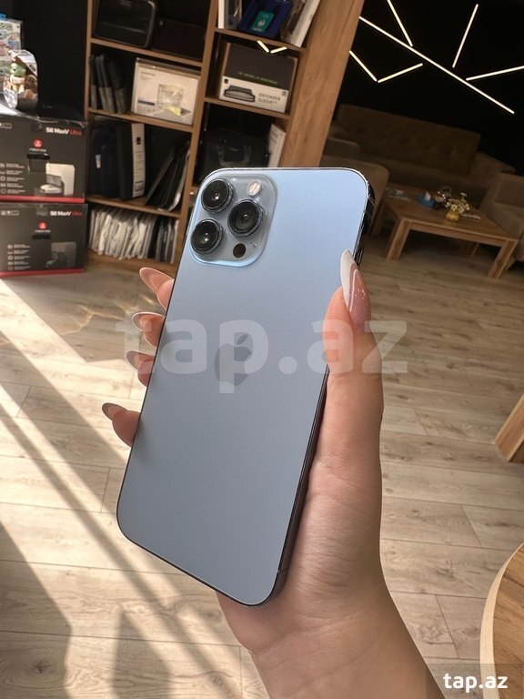 Apple iPhone 13 Pro Max Sierra Blue 256GB/6GB (2)