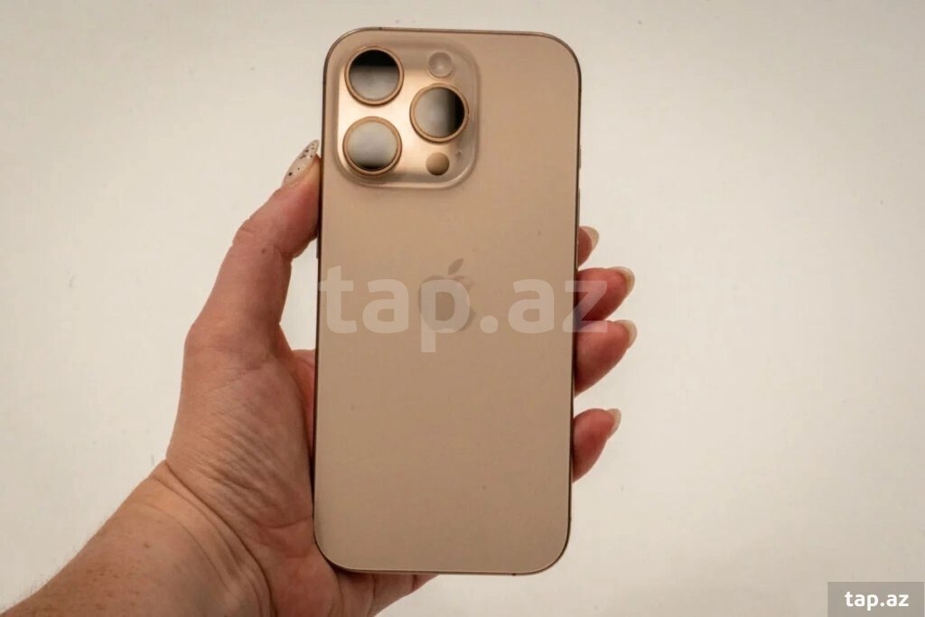 Apple iPhone 16 Pro Desert Titanium 256GB/8GB