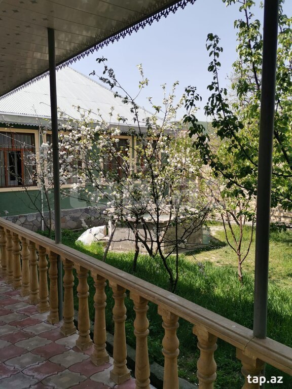 Həyət evi, Şəki ş.