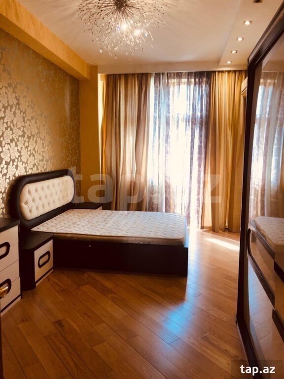 4-otaqlı yeni tikili, D.Əliyeva küç., 197 m² (8)