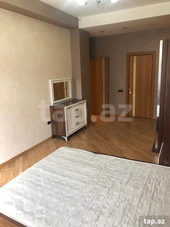 4-otaqlı yeni tikili, D.Əliyeva küç., 197 m² (7)