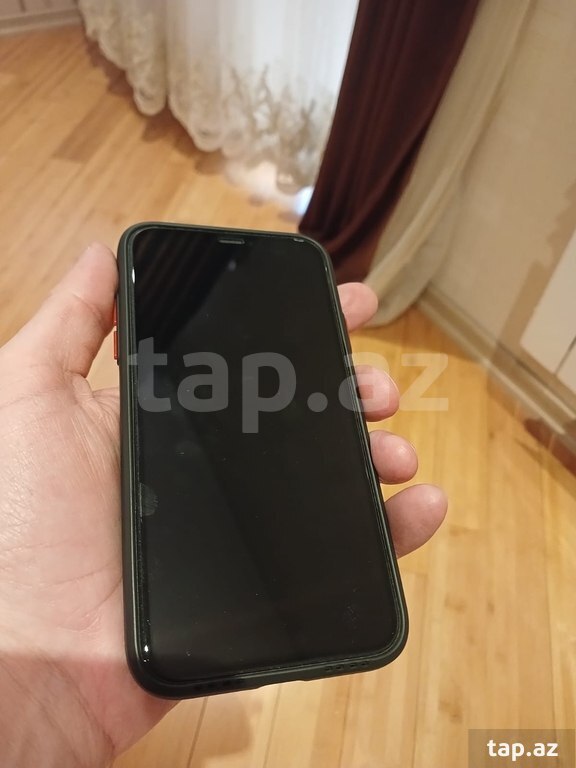 Apple iPhone 11 Purple 128GB/4GB (5)