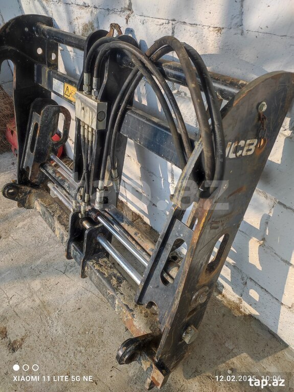 "Teleskop JCB 540" hidravlik çəngəli (3)