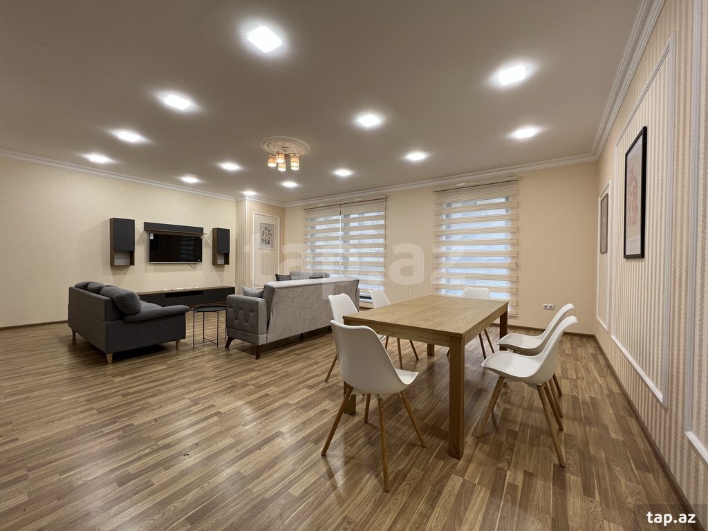 Сдается 3-комн. новостройка, пр. Нефтяников., 165 м² (6)