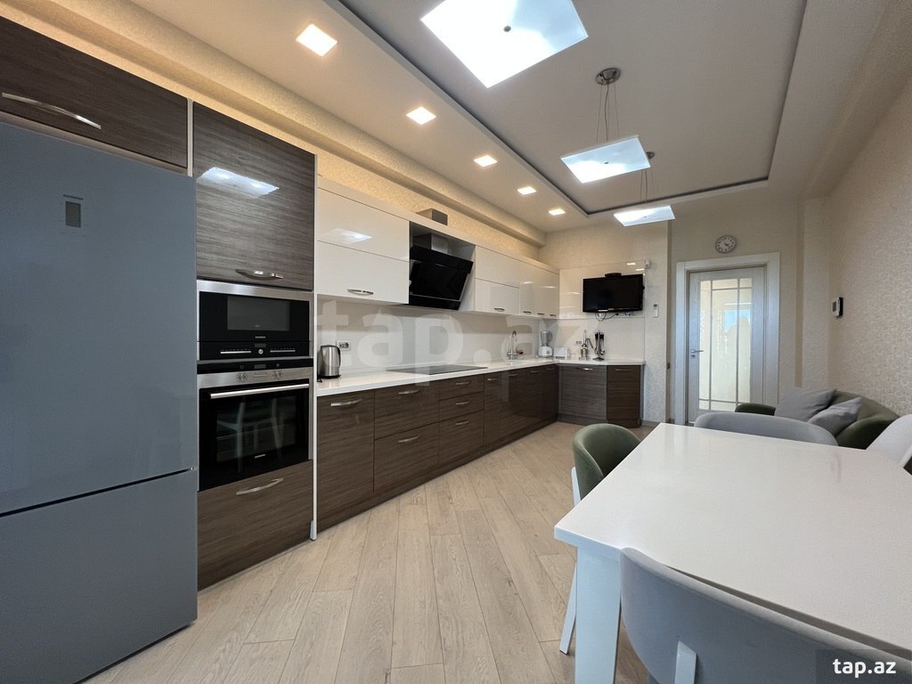 4-otaqlı yeni tikili kirayə verilir, пр. 8 Ноября, 220 m² (11)