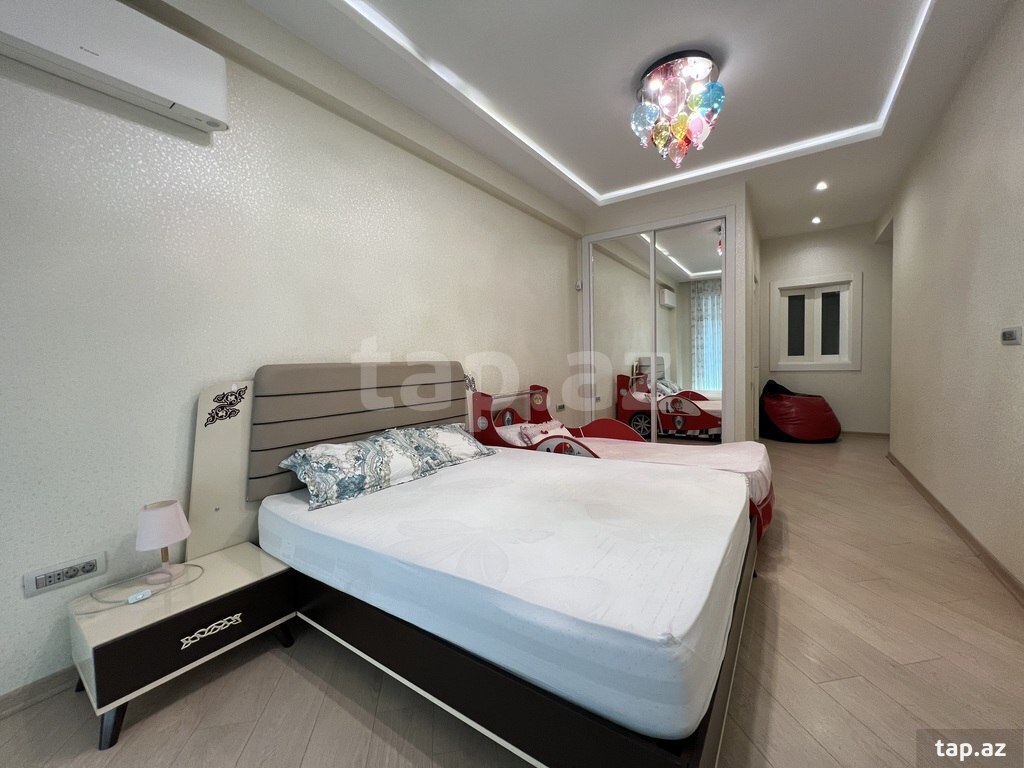 4-otaqlı yeni tikili kirayə verilir, пр. 8 Ноября, 220 m² (14)