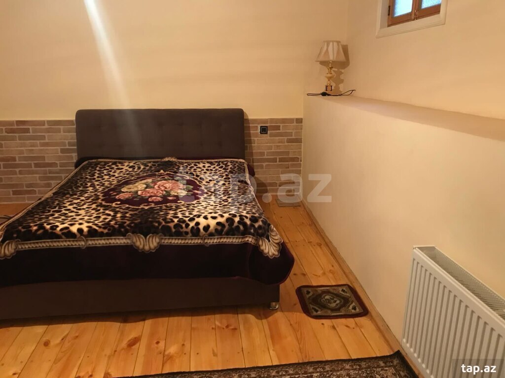 Həyət evi, Şəki ş. (8)