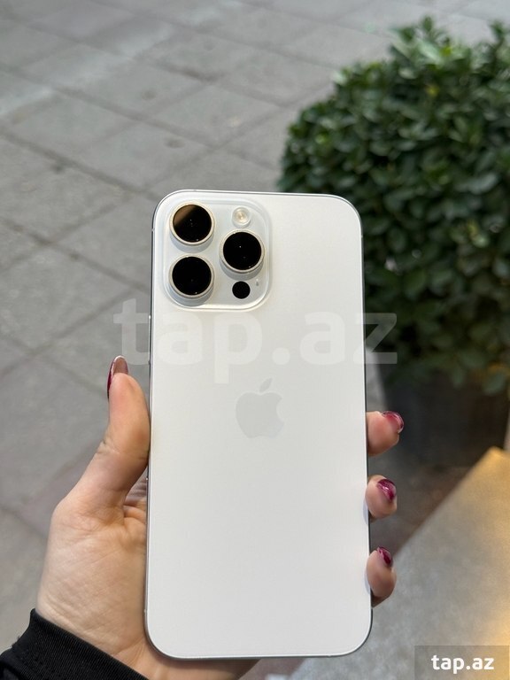Apple iPhone 16 Pro Max White Titanium 512GB/8GB (3)
