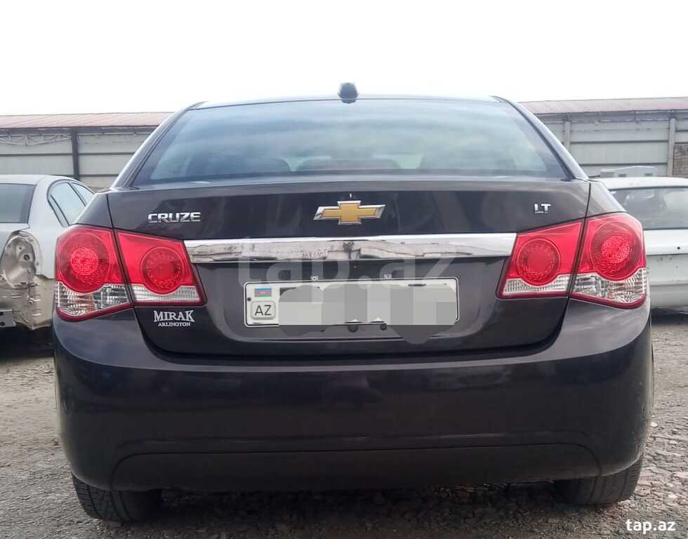 Chevrolet Cruze, 2015 il (2)