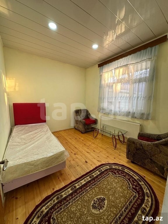 Həyət evi kirayə verilir, Biləcəri qəs. (32)