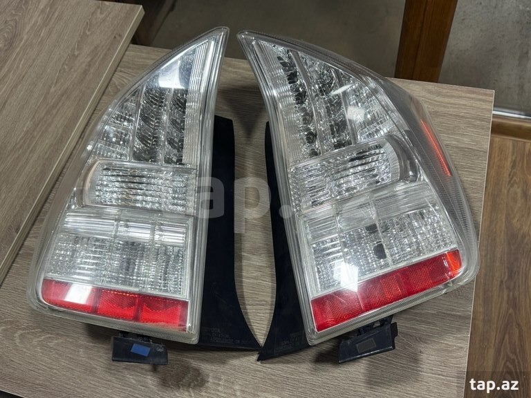 "Toyota Prius" stopları