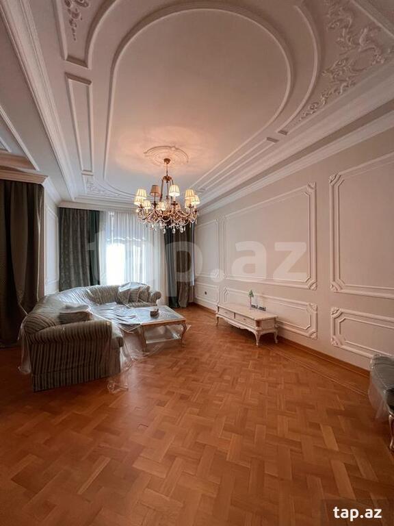 7-otaqlı yeni tikili, Səbail r., 545 m²