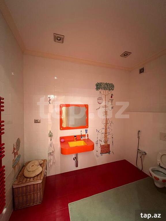 7-otaqlı yeni tikili, Səbail r., 545 m²