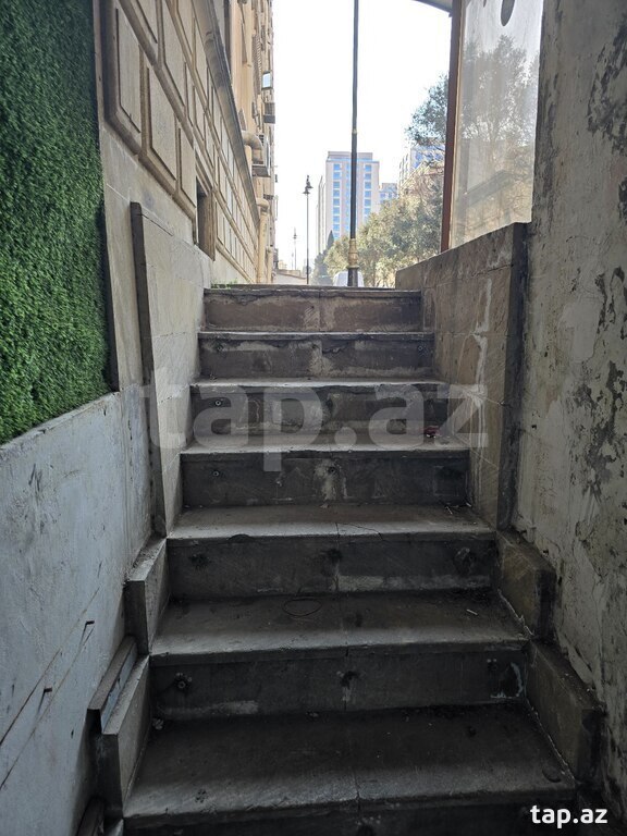 Obyekt icarəyə verilir, Azadlıq pr.  (8)