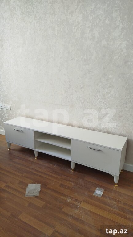 TV stendi