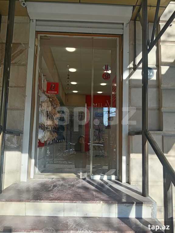 Şüşə arakəsmələr (6)