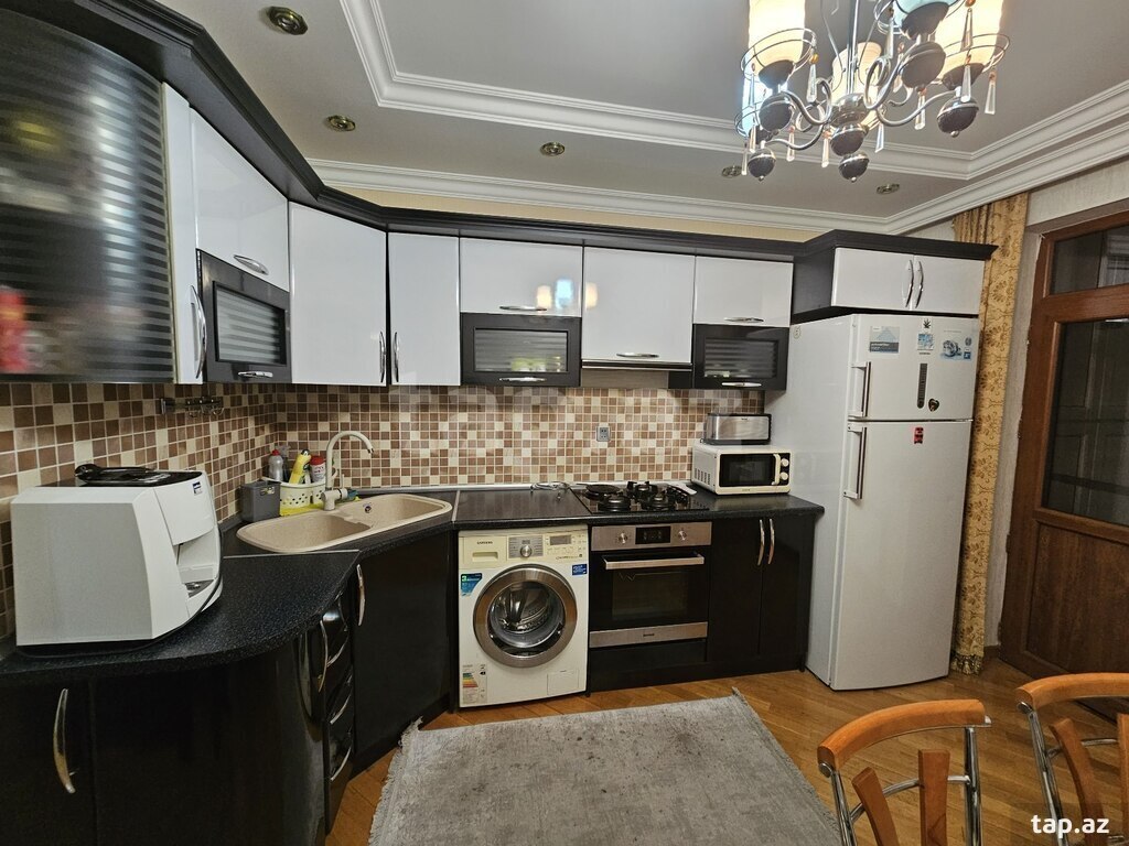4-otaqlı yeni tikili, Nərimanov r., 156 m² (11)
