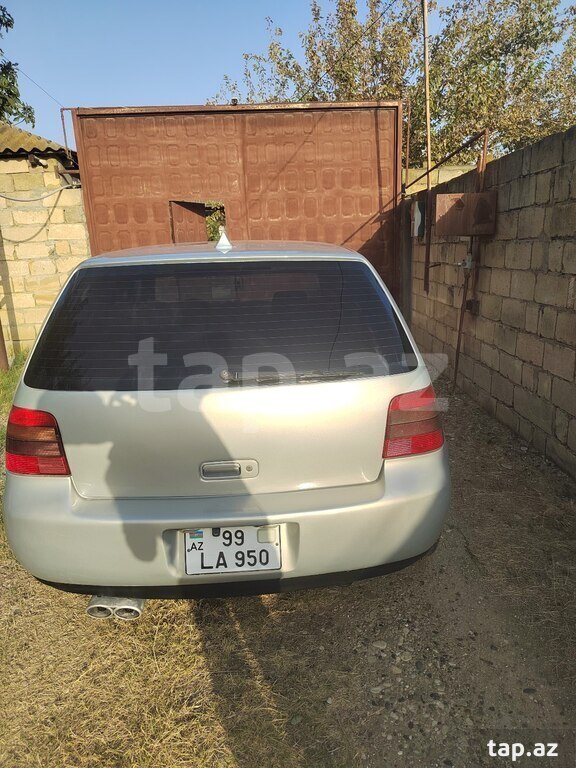 Volkswagen Golf GTI, 1999 il (2)