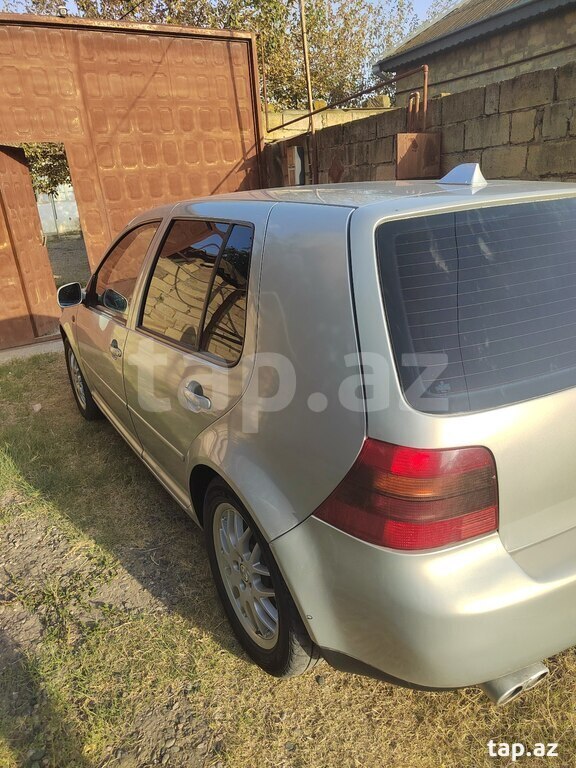 Volkswagen Golf GTI, 1999 il (4)