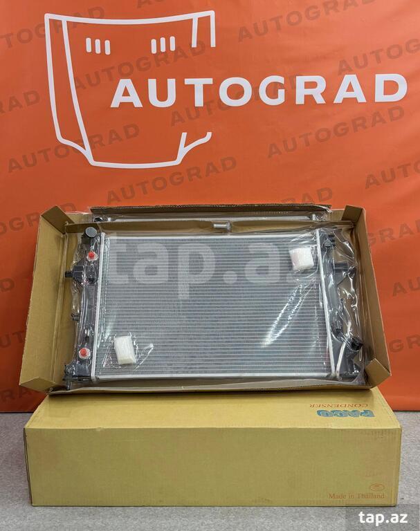 "Hyundai Elantra" su radiatoru