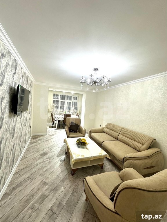 2-otaqlı mənzil kirayə verilir, Əhmədli qəs., 80 m²