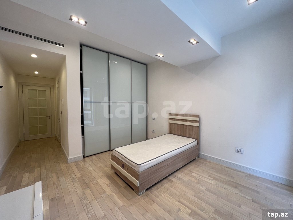 3-otaqlı yeni tikili kirayə verilir, Neftçilər pr., 180 m² (21)