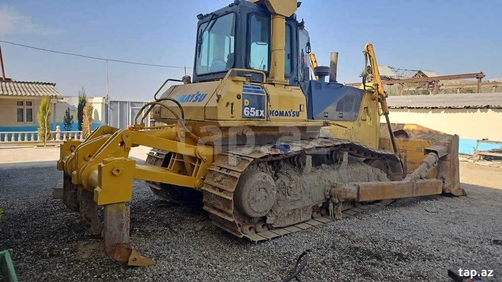 Buldozer "Komatsu", 2003 il (8)