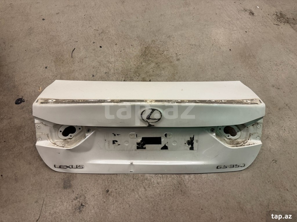 "Lexus GS" baqajı