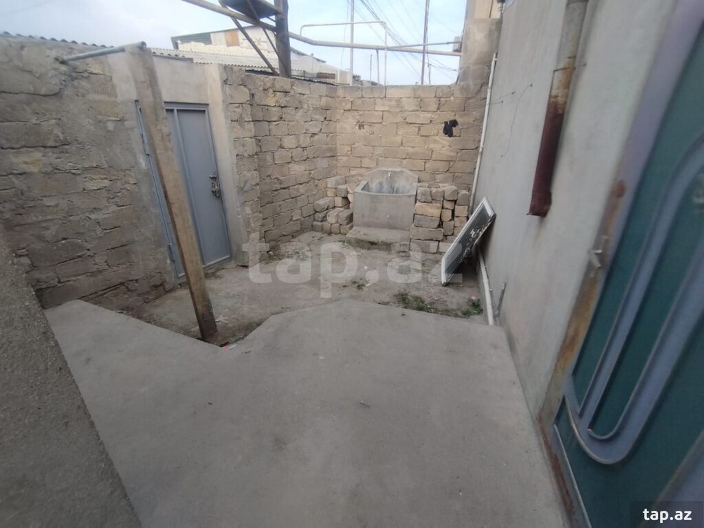 1 otaqlı həyət evi kirayə verilir, Bakı
