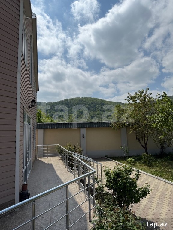 Villa kirayə verilir, Quba r. (9)