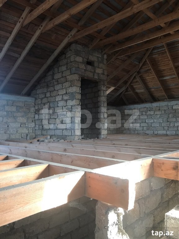 Həyət evi, Savalan qəs. (9)