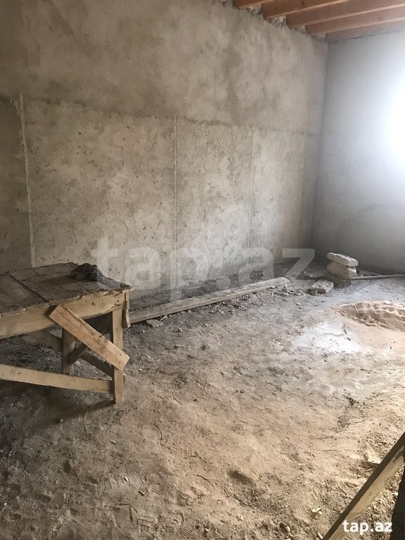 Həyət evi, Savalan qəs. (10)