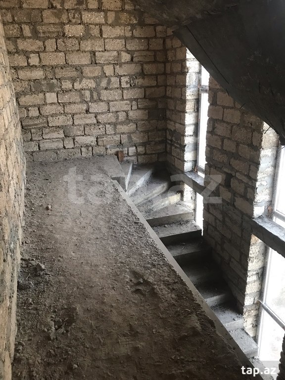 Həyət evi, Savalan qəs. (16)