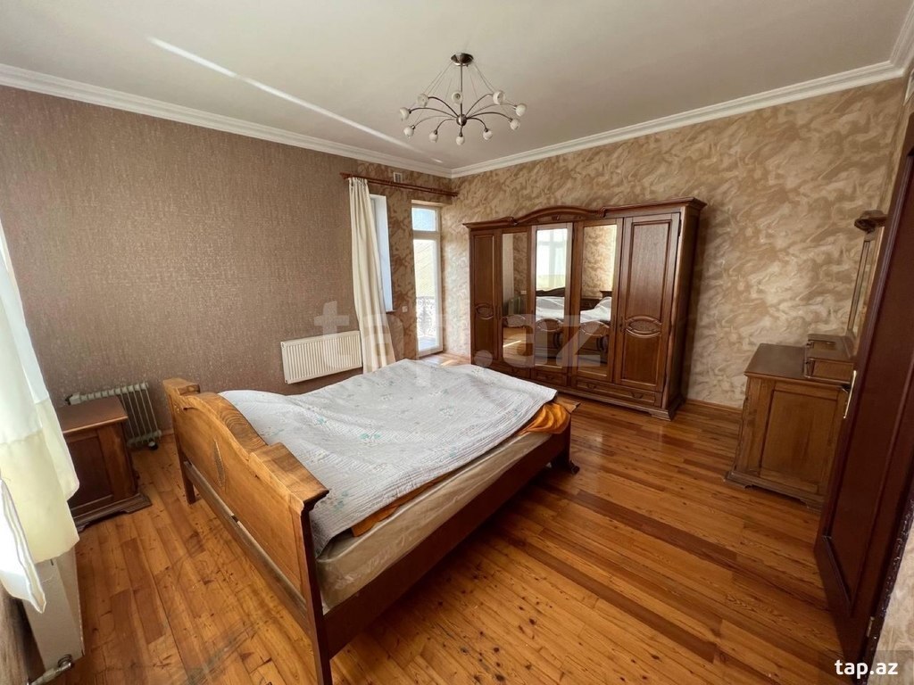 Bağ evi, Novxanı qəs. (11)