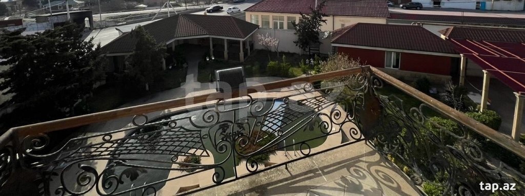 Bağ evi, Novxanı qəs. (16)