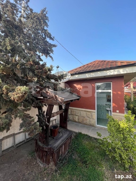 Bağ evi, Novxanı qəs. (15)