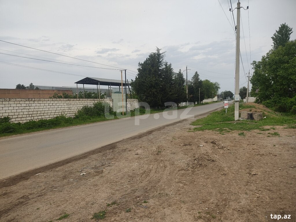 8 sot torpaq sahəsi, Qazax r. (3)