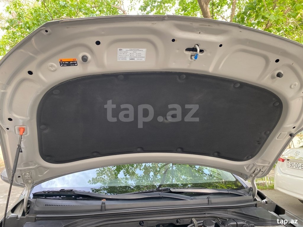 Hyundai Elantra, 2019 il (10)